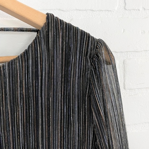 NWT Revolve x Joie Blouse Metallic Sheer Long Sleeve Smocked Open back Black XL - Picture 3 of 14